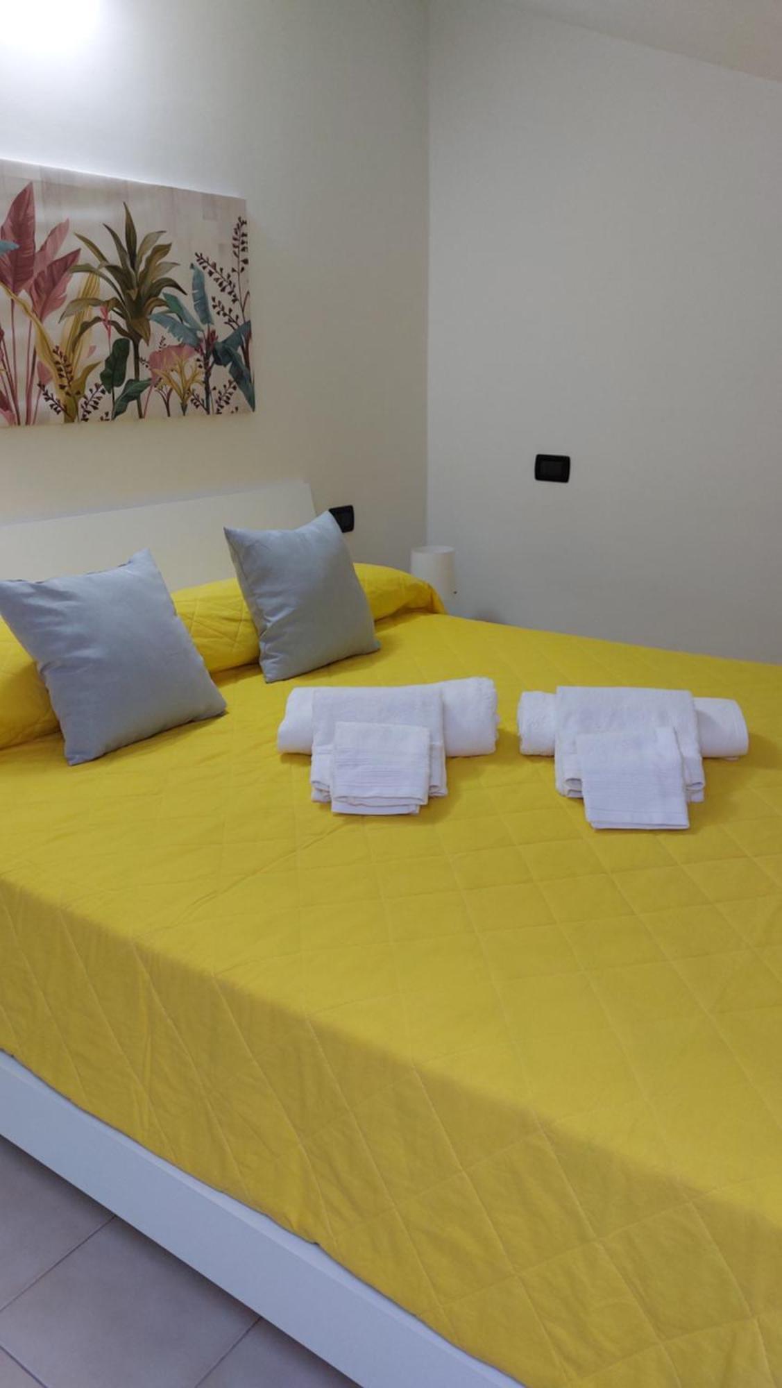 Casa Mamus Apartment Пескара Екстериор снимка